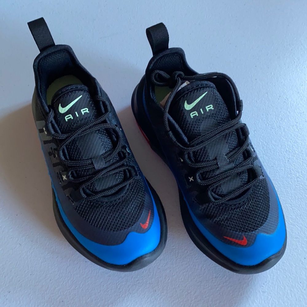 Nike air max axis preschool kids shoes size 11c